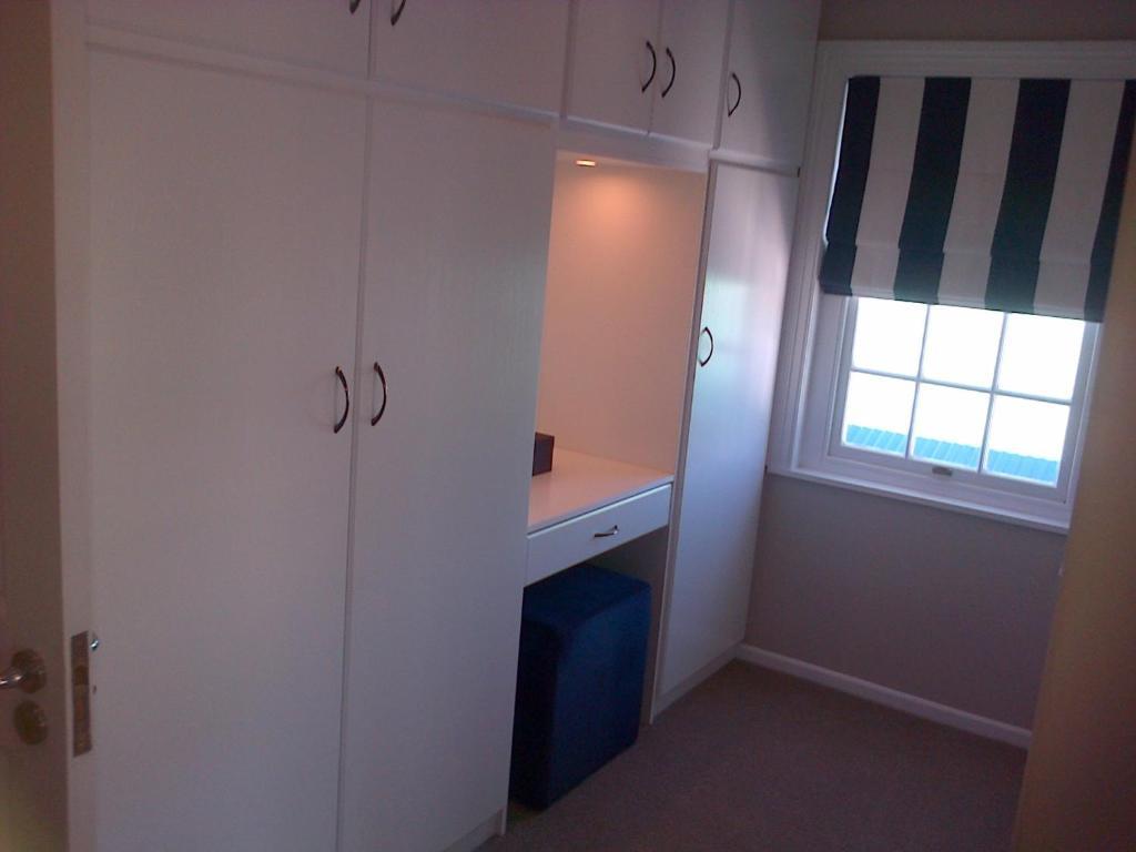 Kenjockity Self Catering Apartments Hermanus Ngoại thất bức ảnh